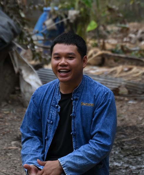 นายพลวริษ รัตนกิจวรโชติ 
